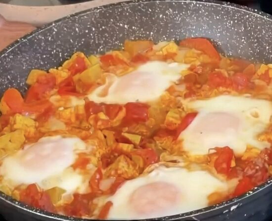 🍳 Шакшука — белок и клетчатка на завтрак вкусно и легкo